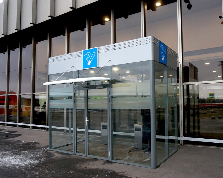 Курение в аэропорту Сочи: места для курения