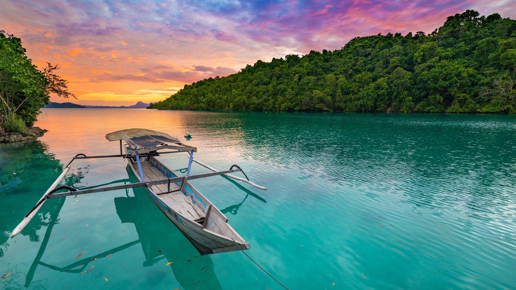 Тогеанские острова, Индонезия