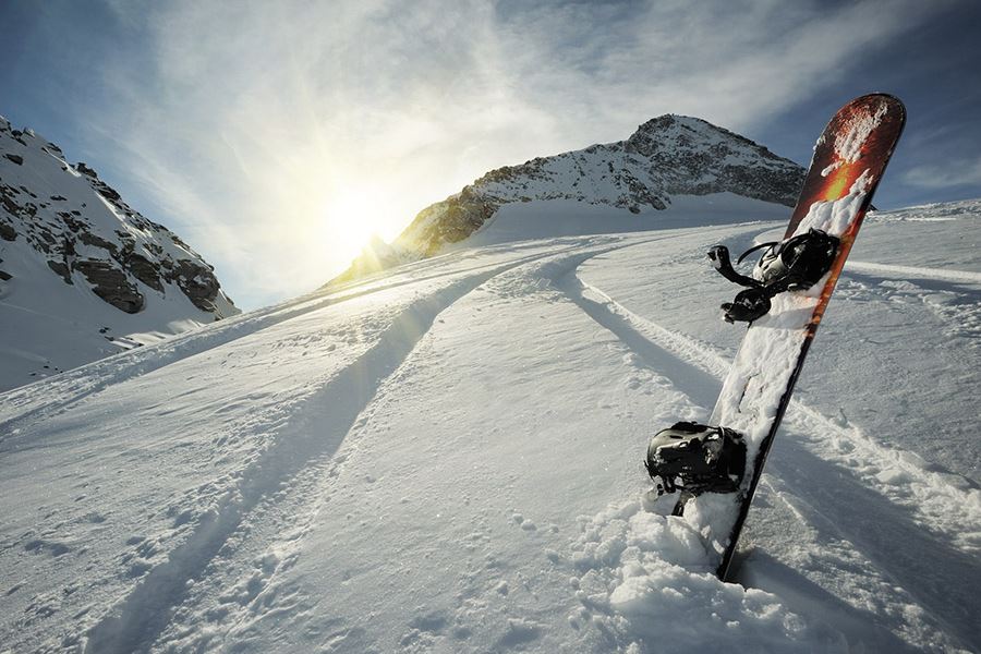 Правила провоза горнолыжного оборудования на самолете: лыжи и сноуборд