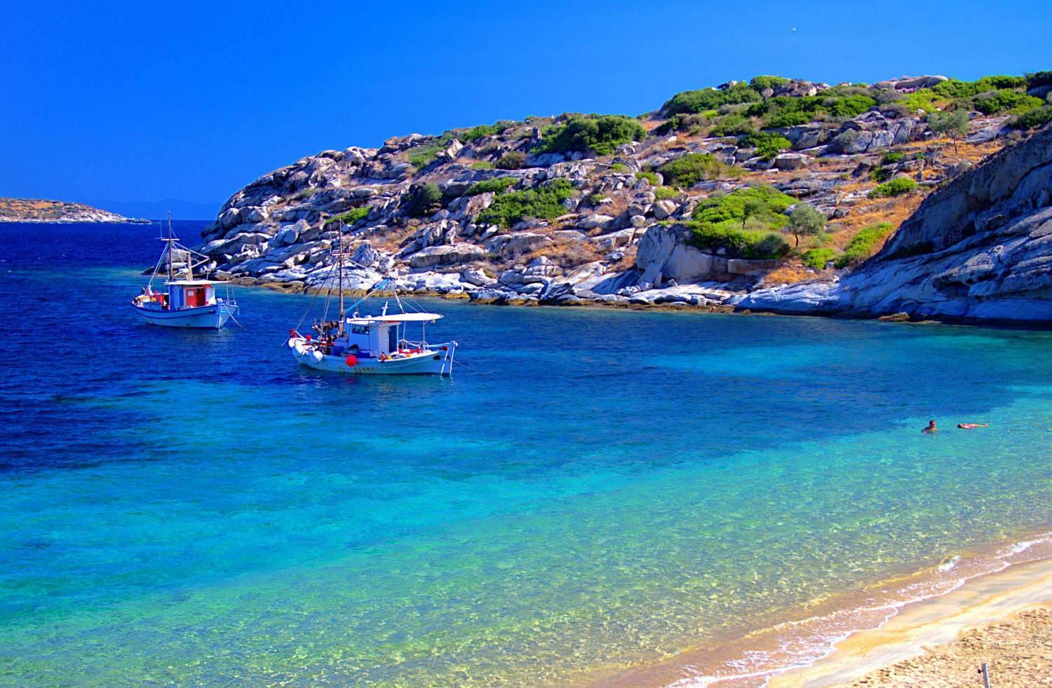 Самый крупный и популярный среди туристов остров Греции - Крит