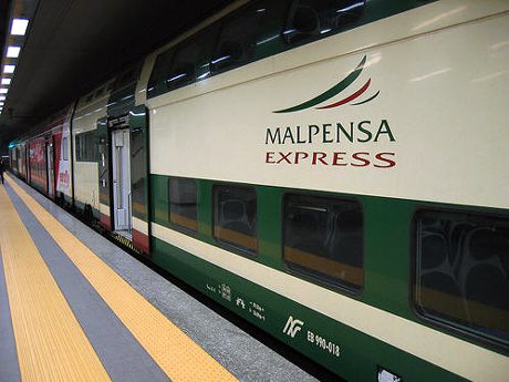 Как добраться из аэропорта Мальпенса в Милан на электричке Malpensa Express