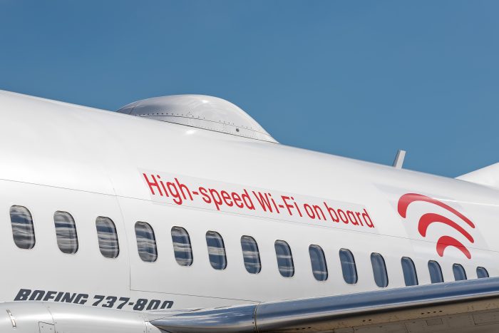 Есть ли в самолете интернет при полете на Boeing?