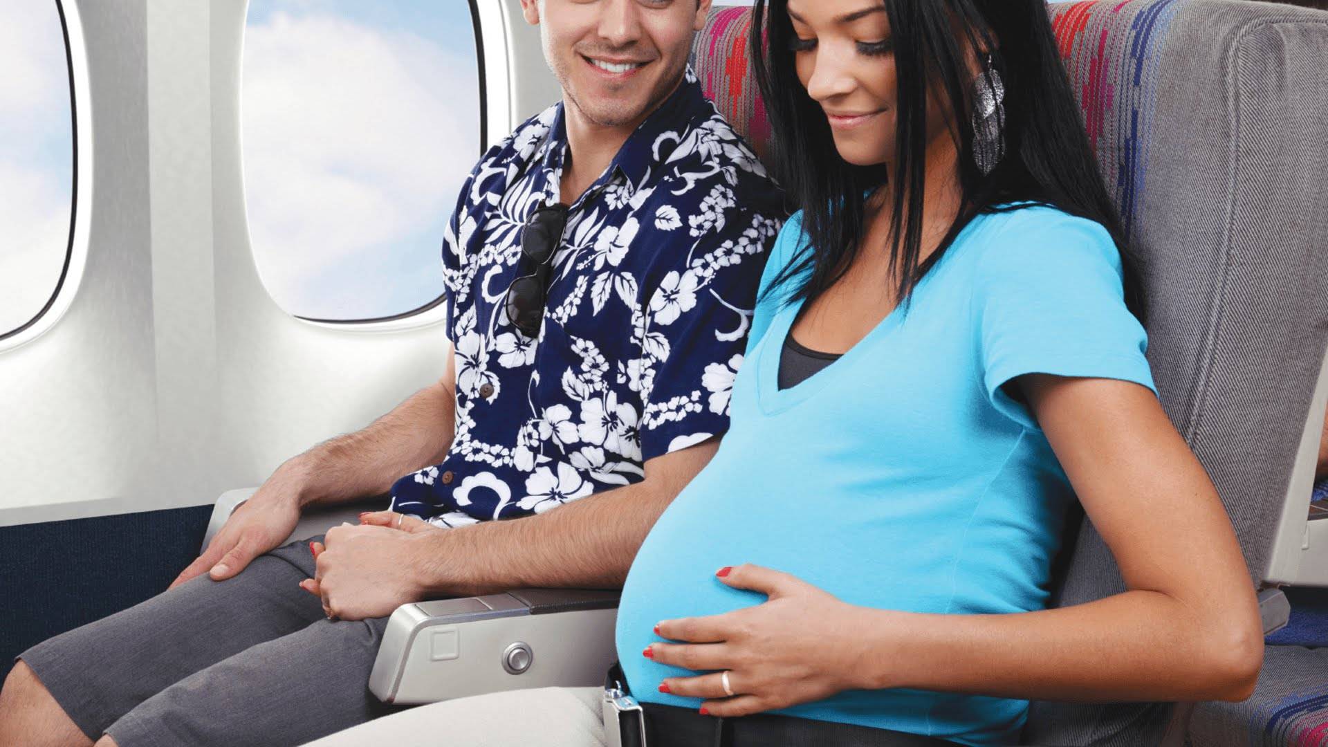Роды в самолете, правила полета для беременных.