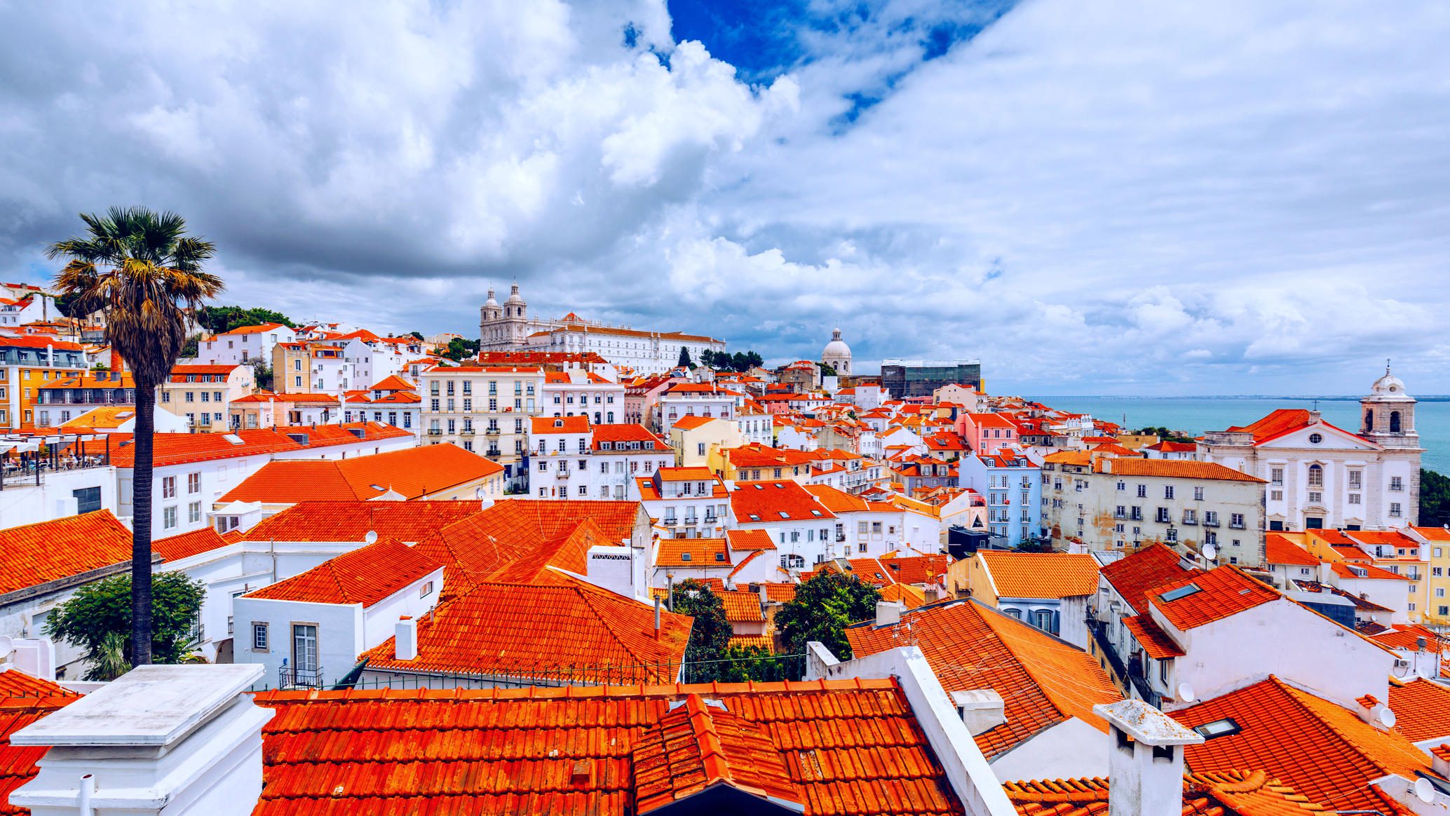 Транспорт и аренда жилья в Португалии