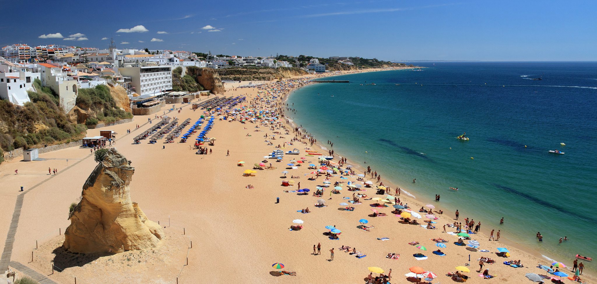 Самое популярное время для путешествия по Португалии