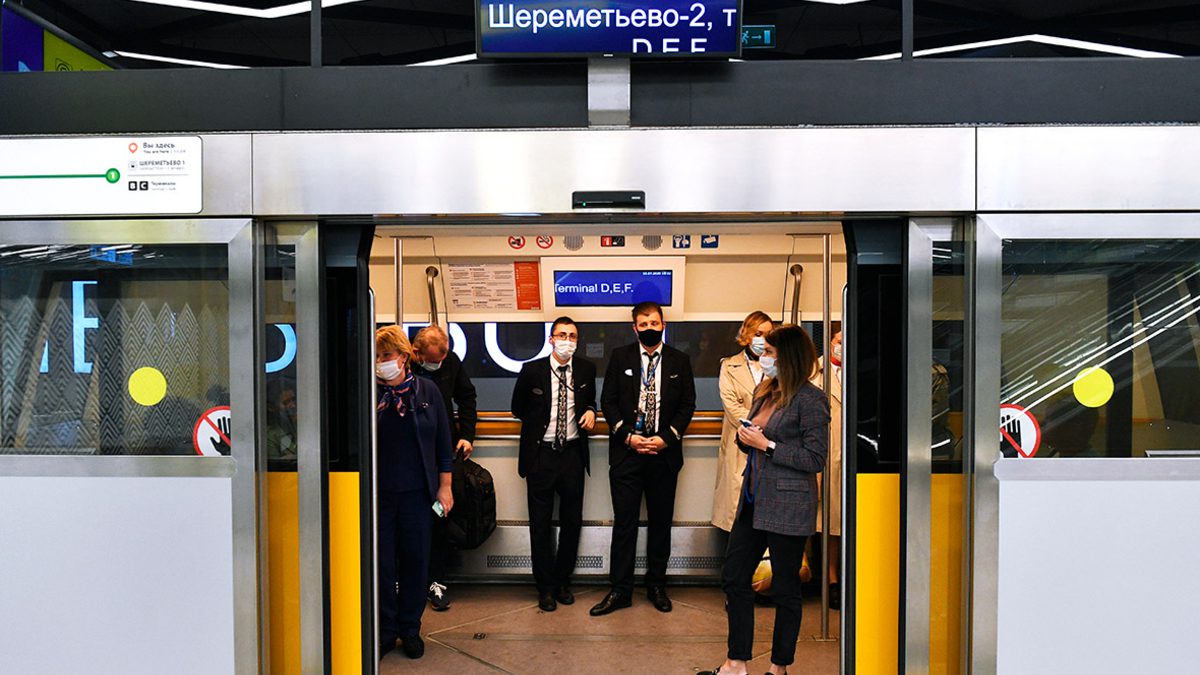 Как добраться до терминального комплекса Шереметьево на метро (мувере)?