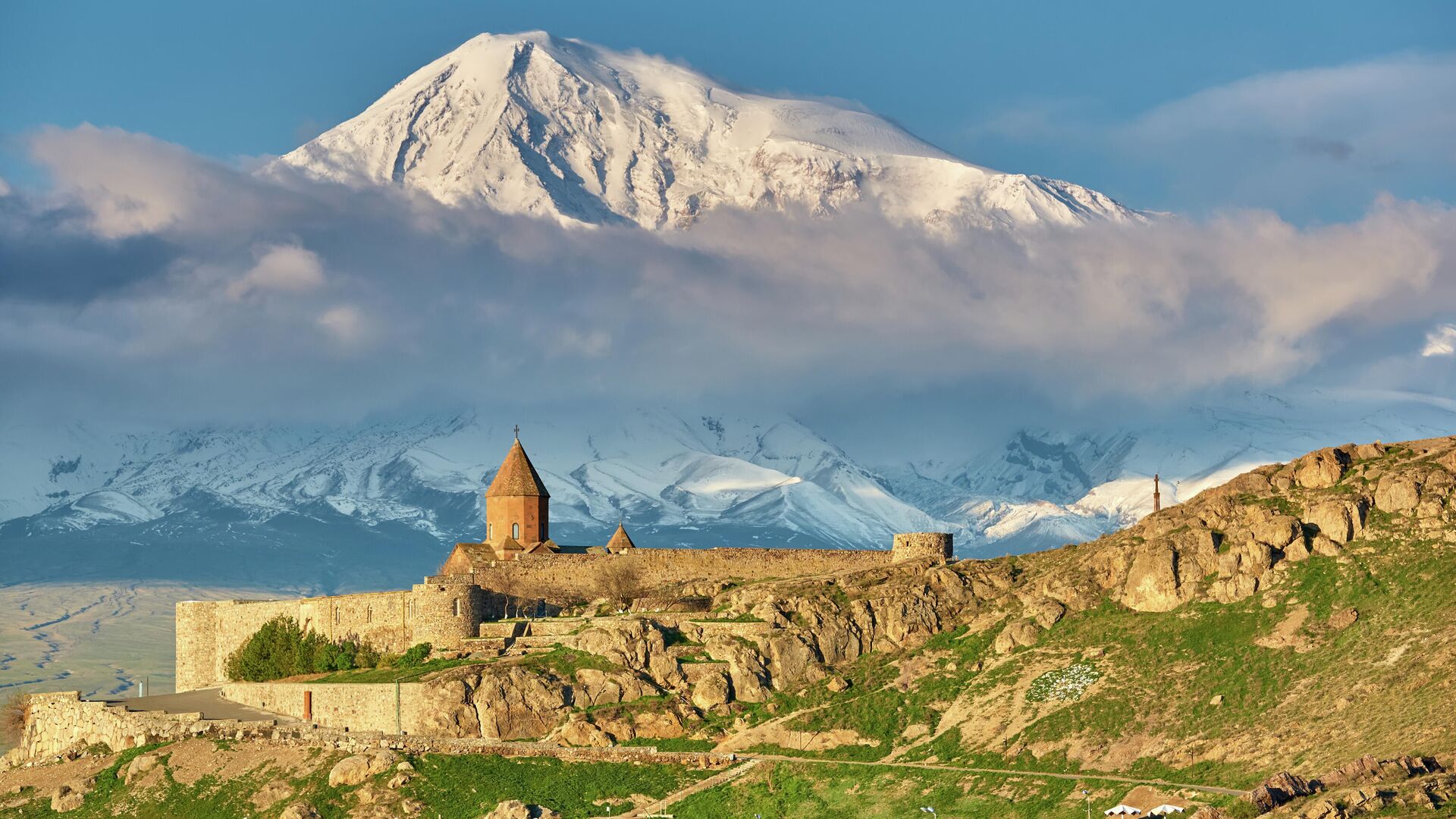 Самое популярное время для путешествия по Армении